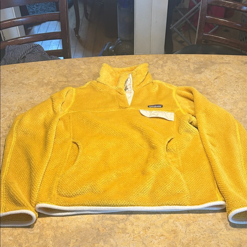 Patagonia Fleece, Women’s Small, yellow